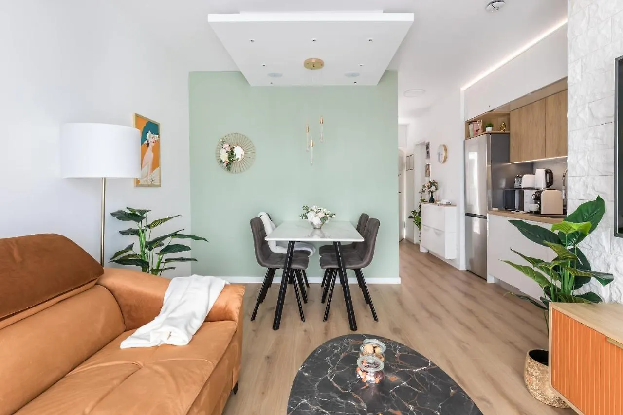 Apartman Exquisite Couples Delight With Free Bikes & Parking Croatia