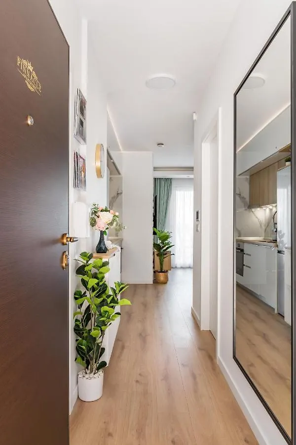 Exquisite Couples Delight With Free Bikes & Parking 0*, Split Croatia