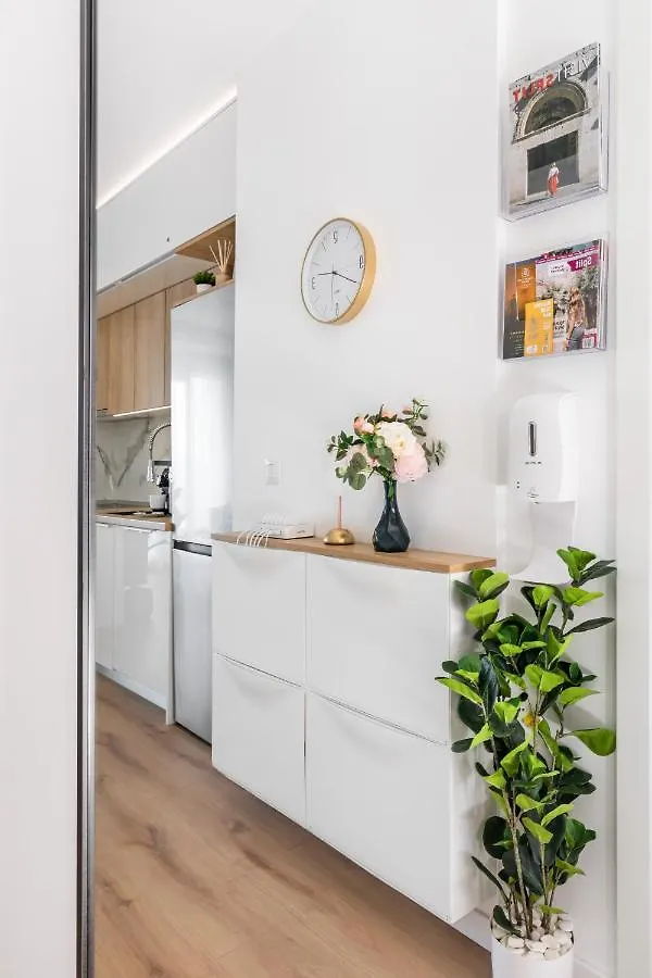 Apartman Exquisite Couples Delight With Free Bikes & Parking Croatia